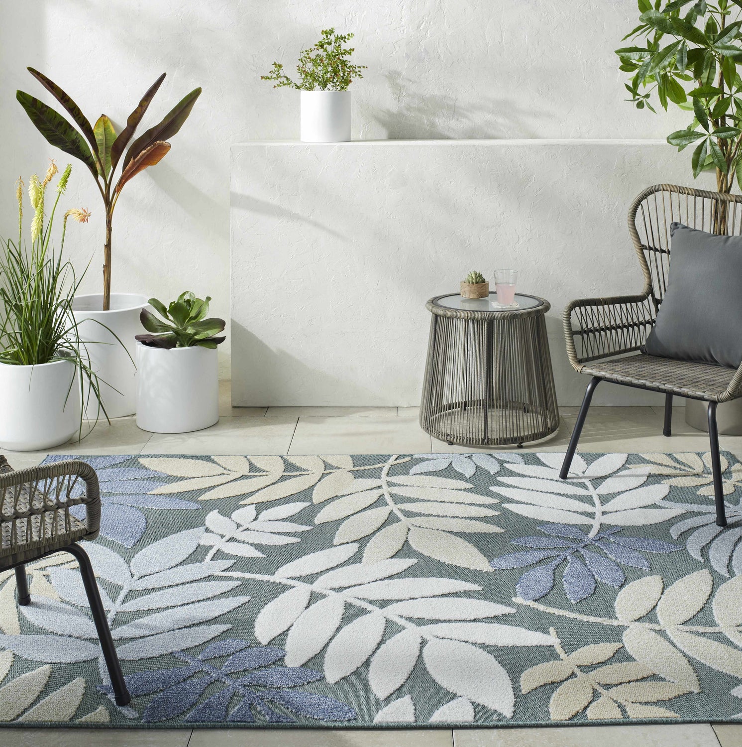 Nasha Medium Green Area Rug