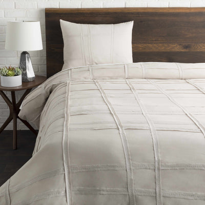 Queens Contemporary Light Gray Bedding