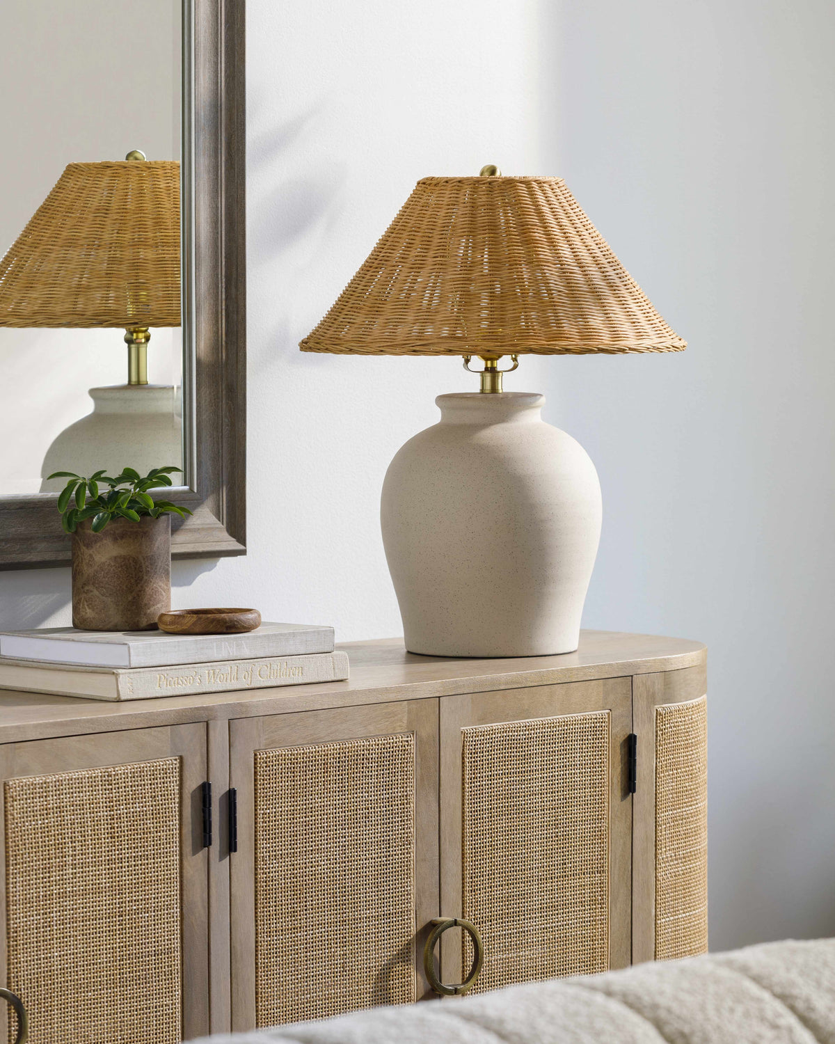 Raireshwar Ceramic Table Lamp