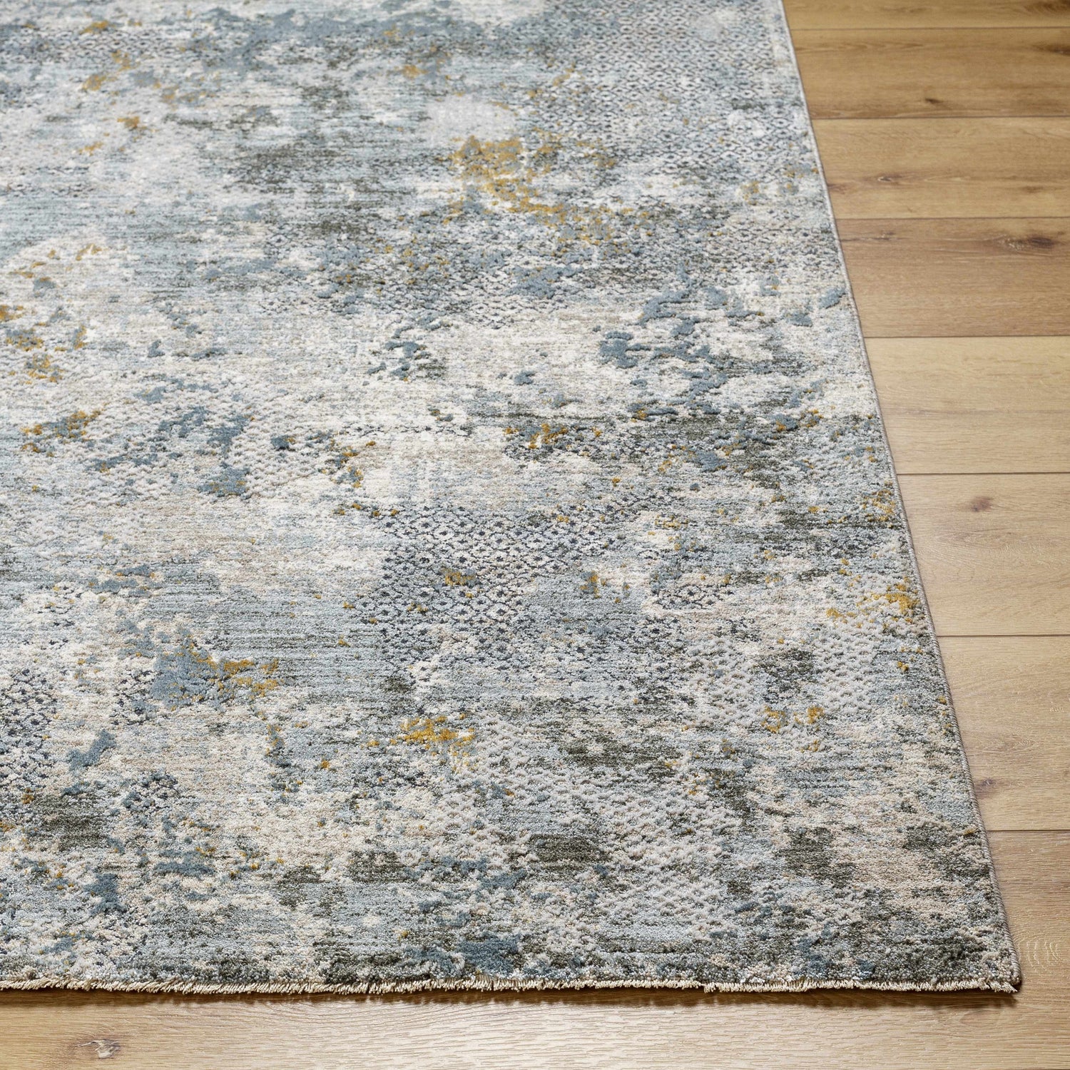 Pizi Textured Rug with Fringes
