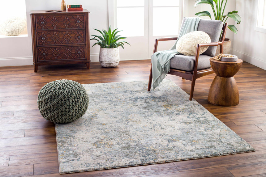 Pizi Textured Rug with Fringes