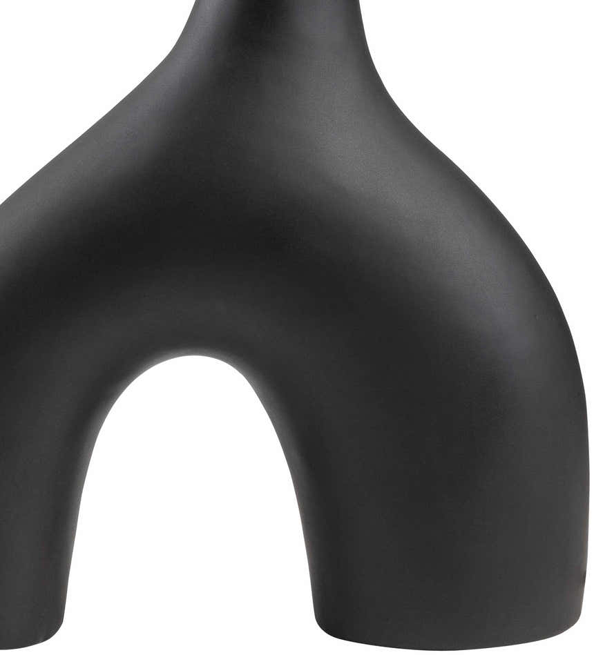Pamanukan Black Table Lamp
