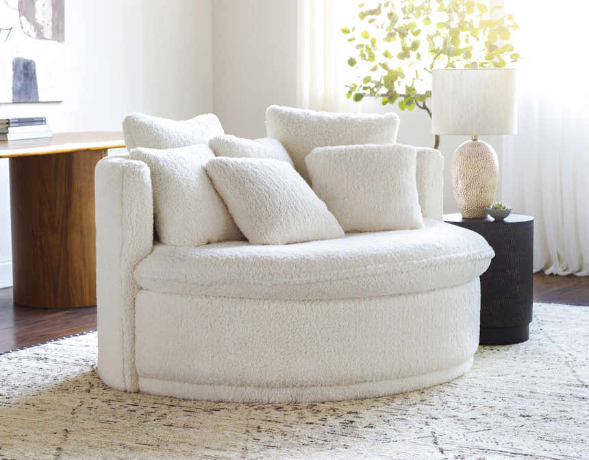 Sobhodero Ivory Lounger - Clearance
