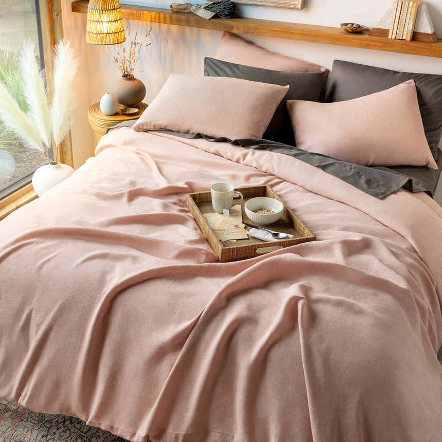 Estaca Blush Linen Bedding