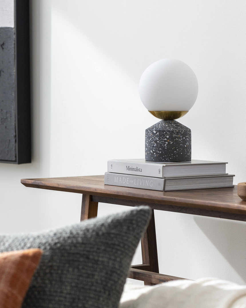 Tiszabura Table Lamp