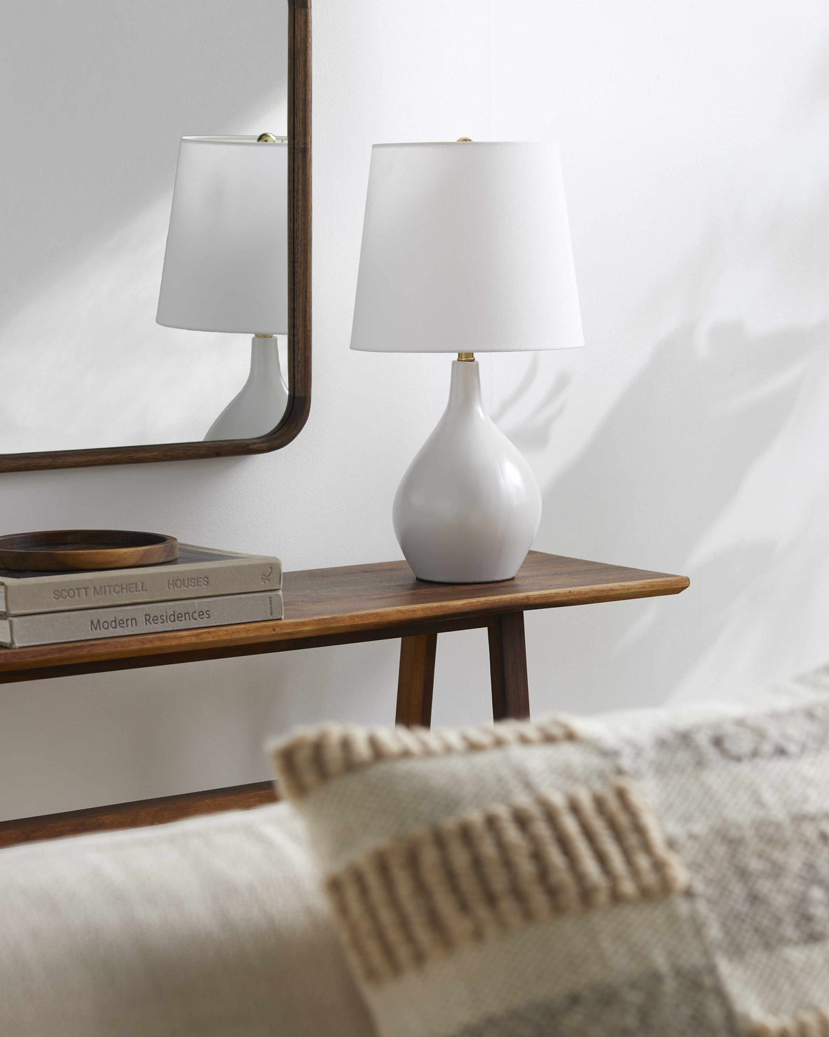 Thomasburg Table Lamp - Clearance