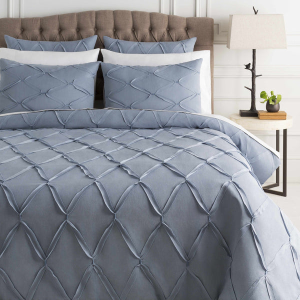 Weyburn Textured Diamond Pattern Bedding Set