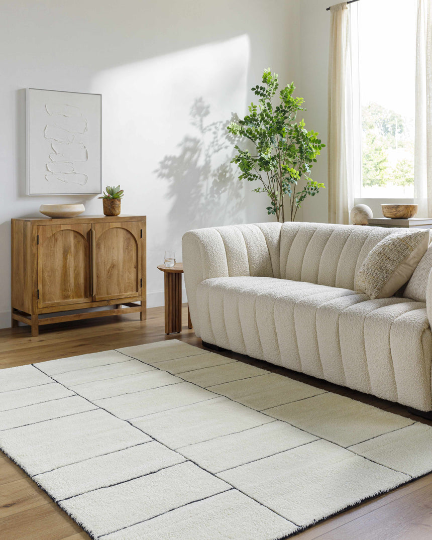 Xylia Ivory Area Rug